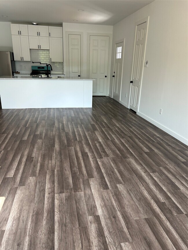 Foto del edificio - 8726 Scott St