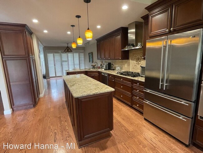 Building Photo - 3 br, 3 bath House - 2509 Wildbrook Run