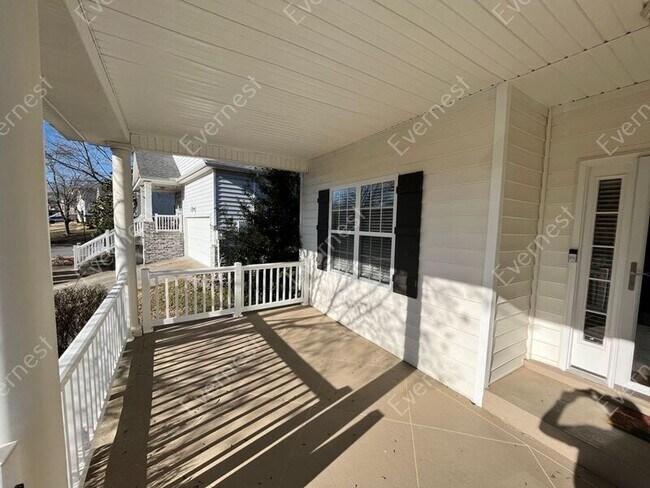 Building Photo - 1977 Deep Woods Trail