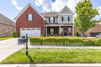 Building Photo - 2605 Paddock Park Dr