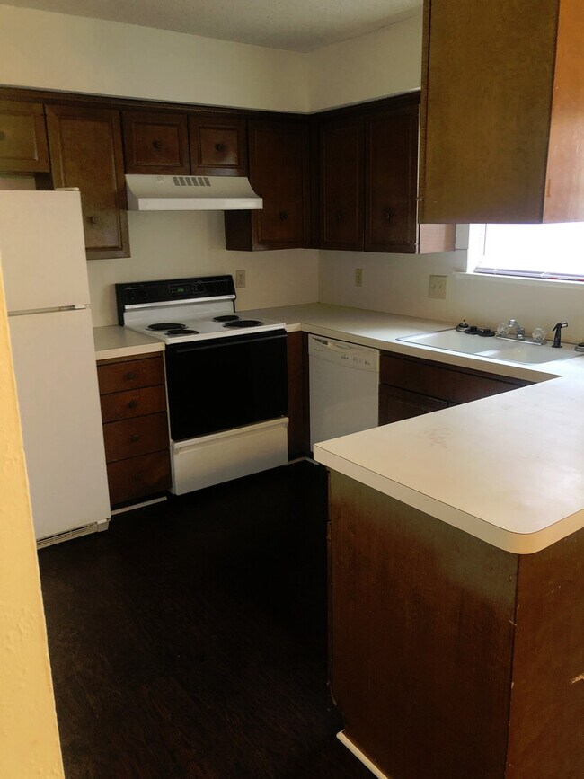 Foto del edificio - 6809 Alford Dr