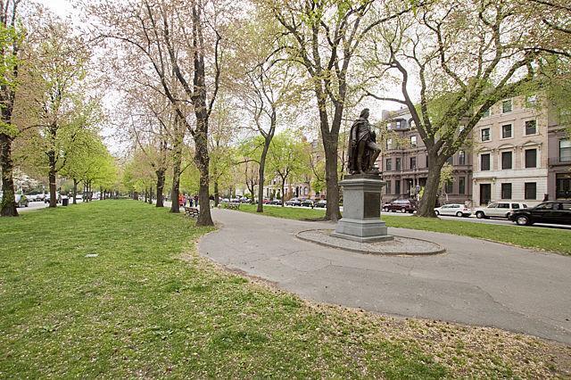 Foto del edificio - 56 Commonwealth Ave