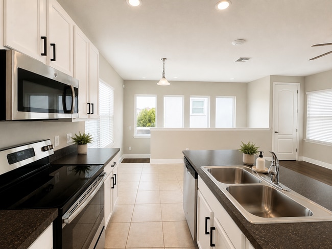 Building Photo - Updated 1-Bedroom Apartment in Laureate Park | Utilities Included