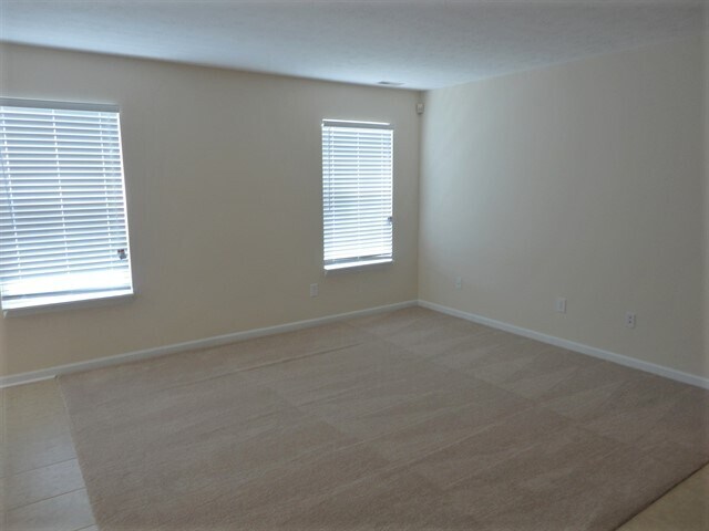 Building Photo - 9894 Suncoral Cir
