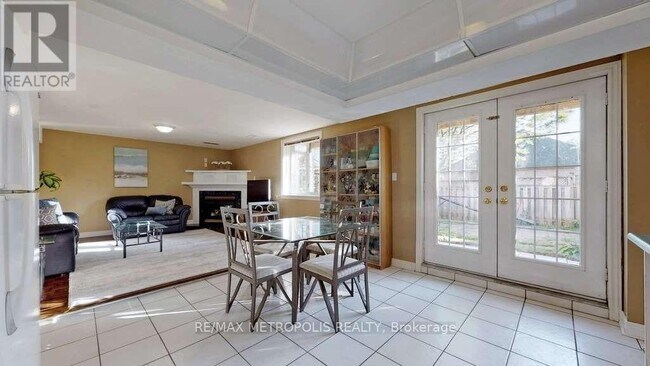 Photo du bâtiment - 1800 Holbrook Ct