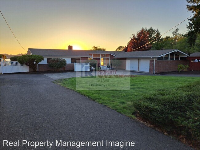 Building Photo - 3 br, 2.5 bath House - 6144 Gull Harbor Dr NE