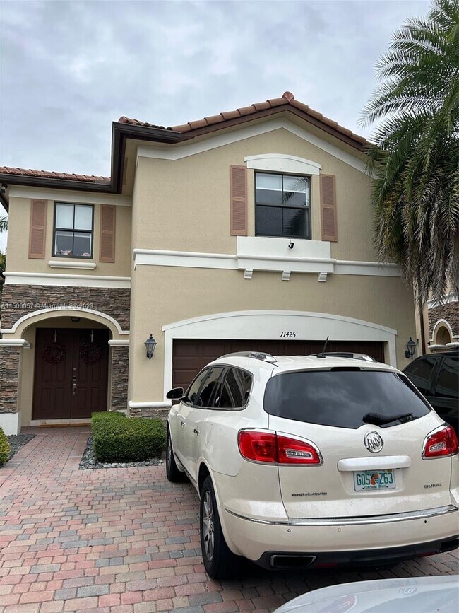 Foto del edificio - 11425 NW 88th Ln