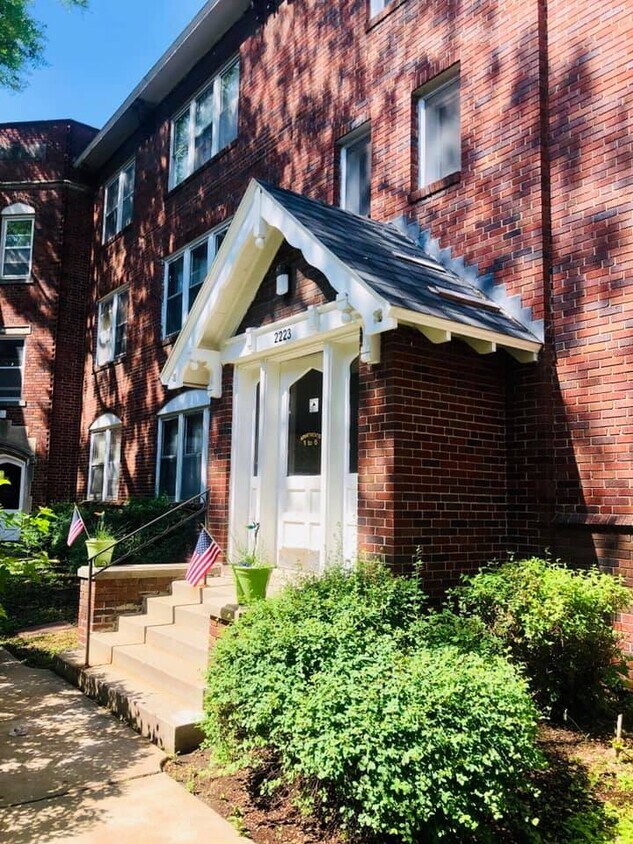 Foto principal - 2221 Jones St