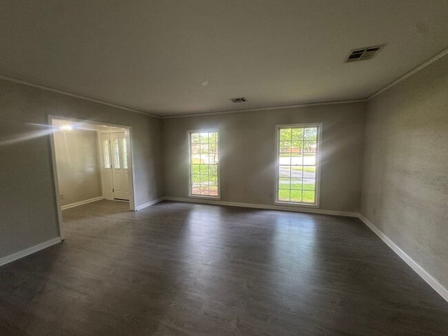 Building Photo - 3054 Merrimac Dr