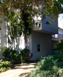 Foto del edificio - 820 Highland Ave