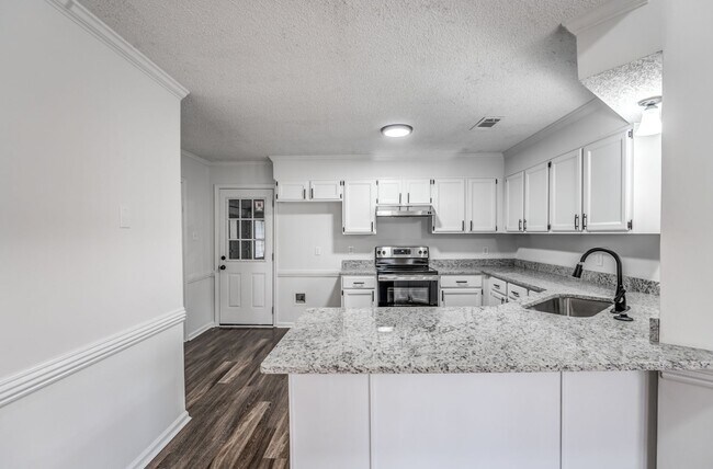 Foto del edificio - Style, Space, and Convenience in the Heart...