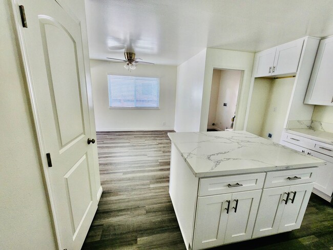 Building Photo - Newly Remodeled 3-Bedroom, 2-Bathroom Home...