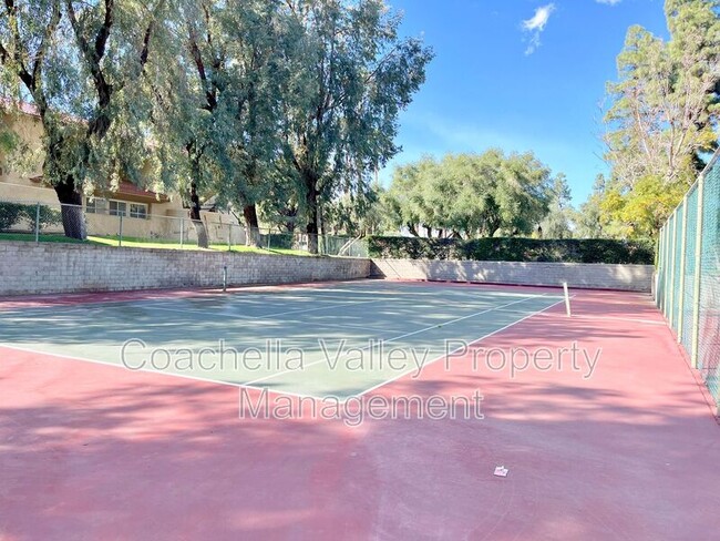 Building Photo - 2875 N Los Felices Rd