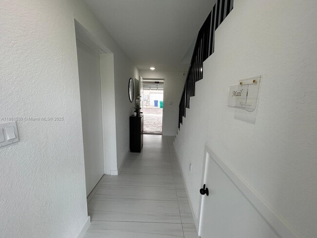 Foto del edificio - 14608 SW 261 St Ter