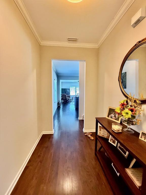 Building Photo - 880 Summerlake Dr