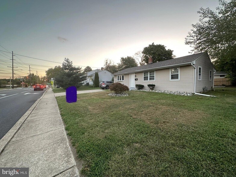 Foto principal - 605 Heston Rd