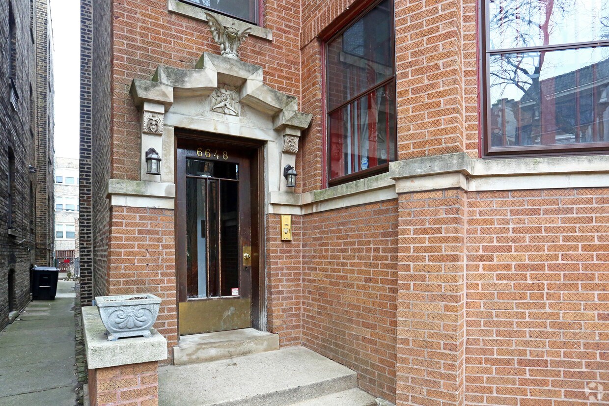 Building Photo - 6648 N Newgard Ave