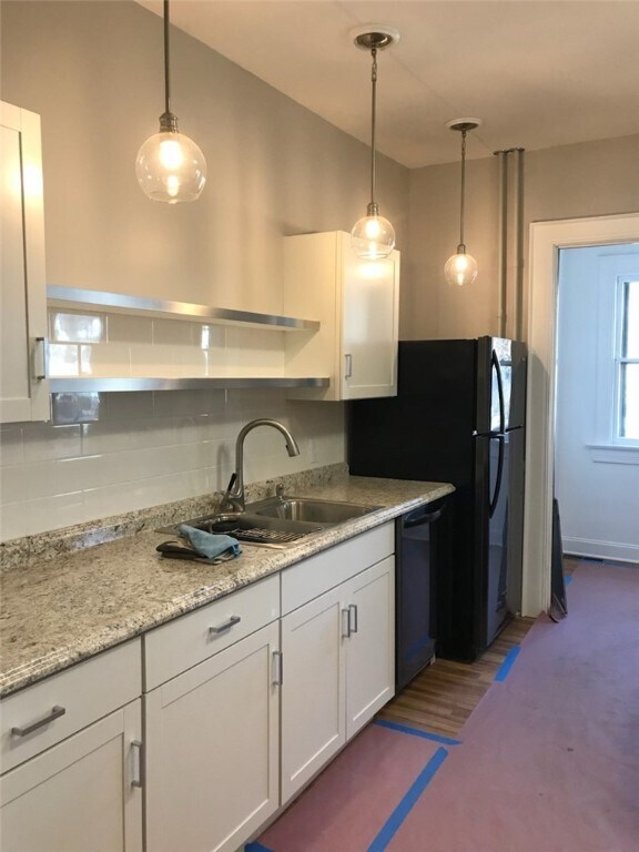 Foto del edificio - 1036 Monroe Ave