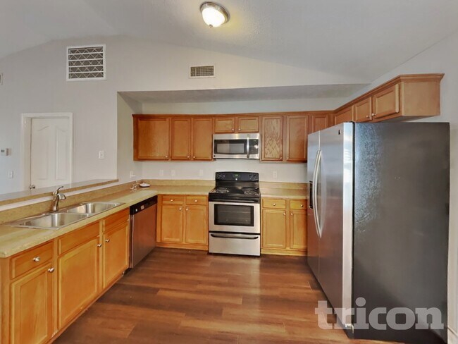 Foto del edificio - 1535 Ballater Dr