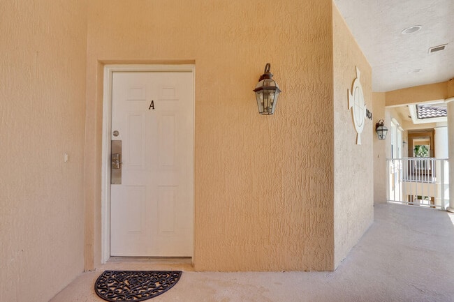 Building Photo - 8034 Carnoustie Pl