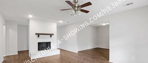Foto del edificio - 2323 Grindstone Ln