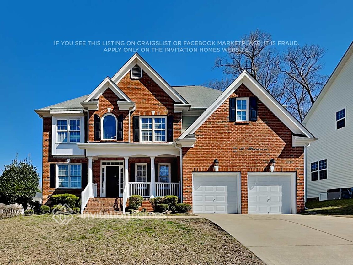 Foto principal - 1001 Crystal Water Dr