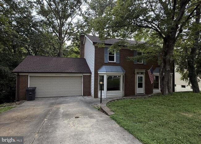 Foto del edificio - 15723 Edgewood Dr