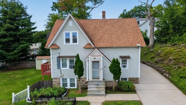 Building Photo - 53 Mohican Ave
