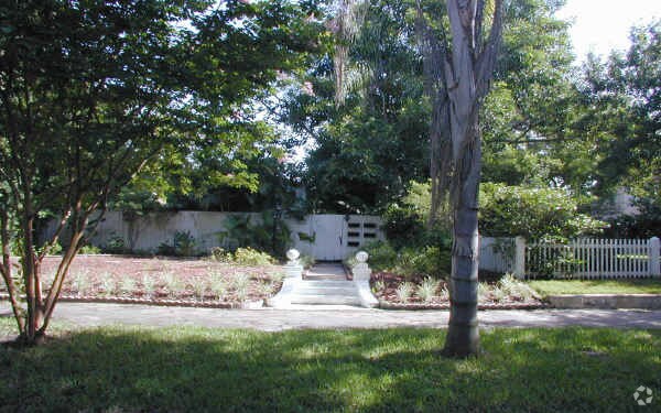 Foto del edificio - Melrose Place