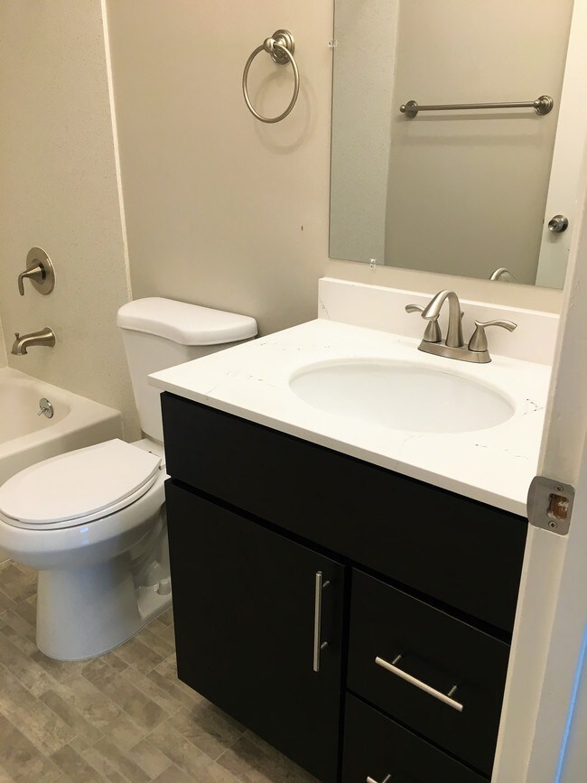 Summit Apartments Rentals Hayward, CA