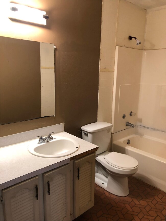 Building Photo - 4330 US-165