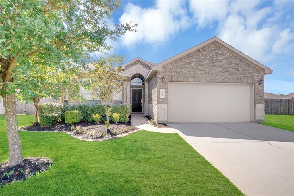 Primary Photo - 25235 Saddlebrook Ranch Dr