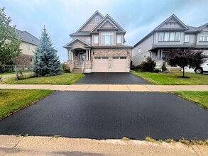 Building Photo - 23 Irongate Dr