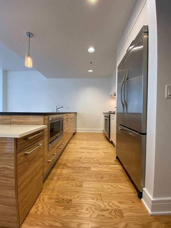 Foto del edificio - 631 Folsom St