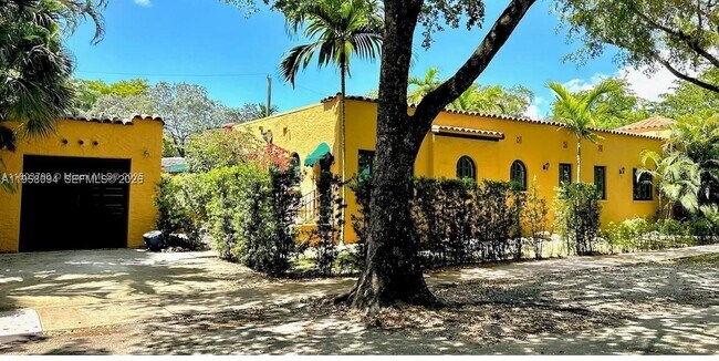 Foto del edificio - 1103 Genoa St