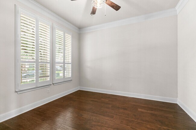 Foto del edificio - 18900 N Bee Cave Springs Cir