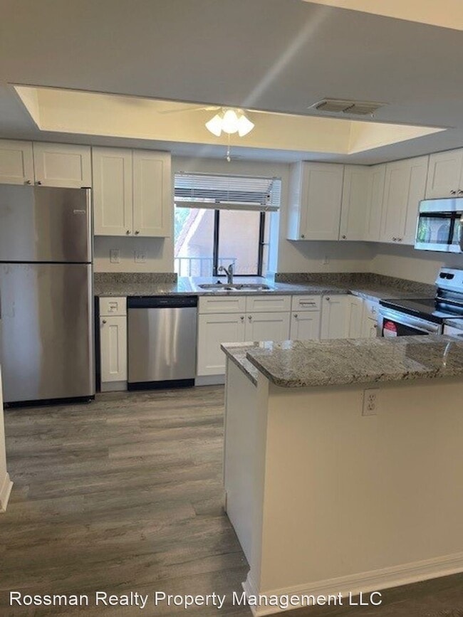 Foto del edificio - 2 br, 2 bath House - 5510 SW 4th PL 506