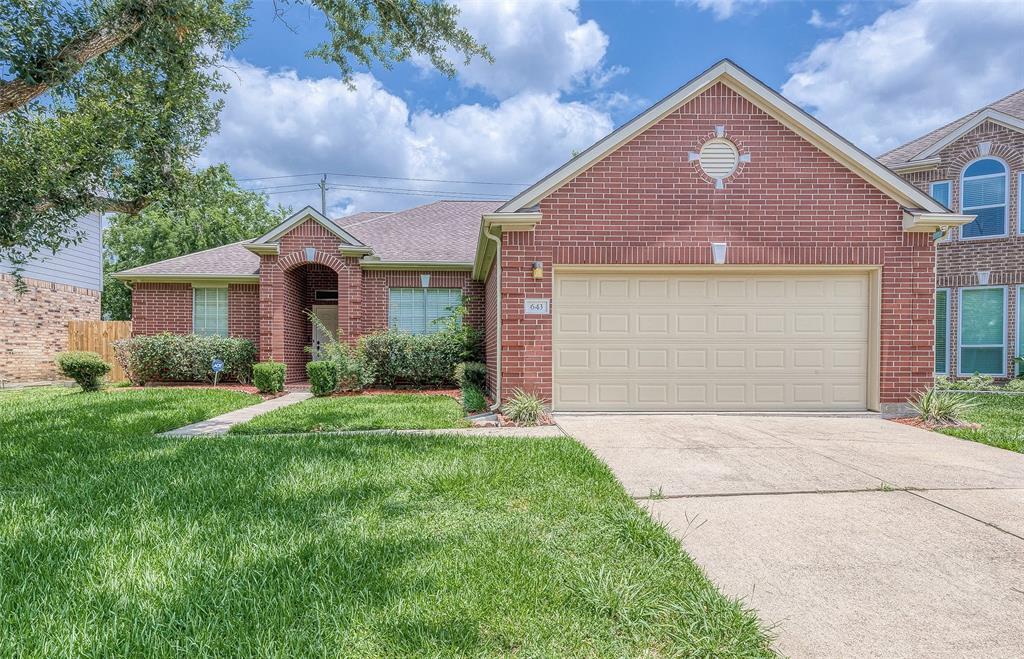 Foto principal - 643 Beverly Cir