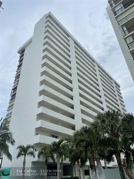 Foto del edificio - 1901 N Ocean Blvd