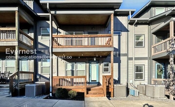 Building Photo - 220 Croleywood Ln