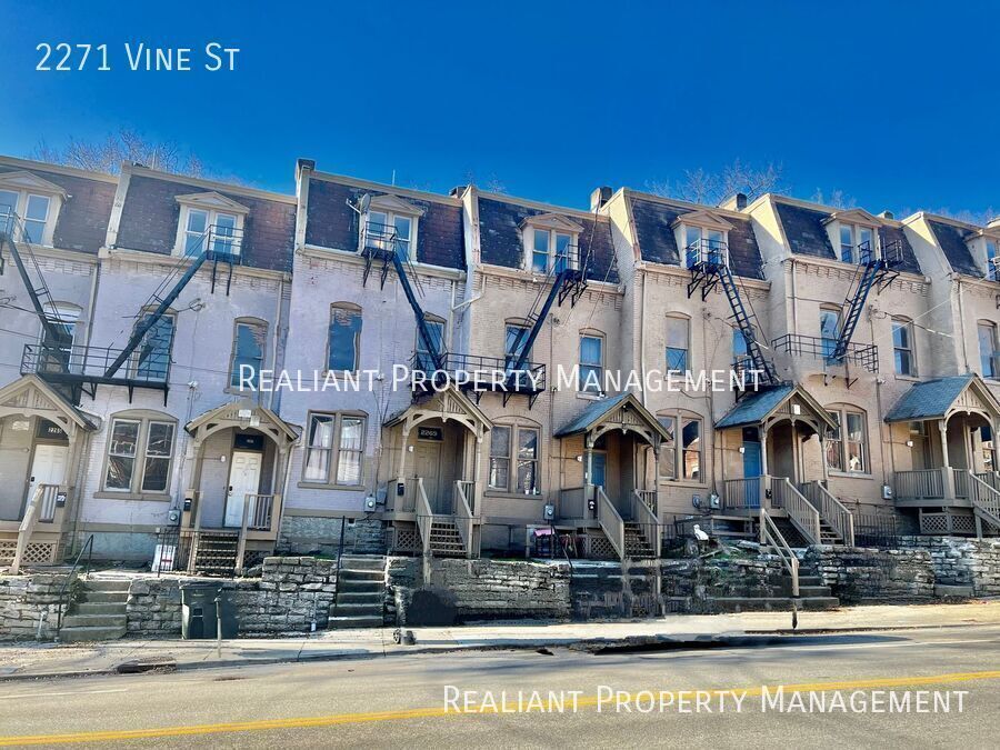 Photo - 2271 Vine St-