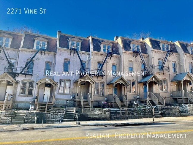 Photo - 2271 Vine St House