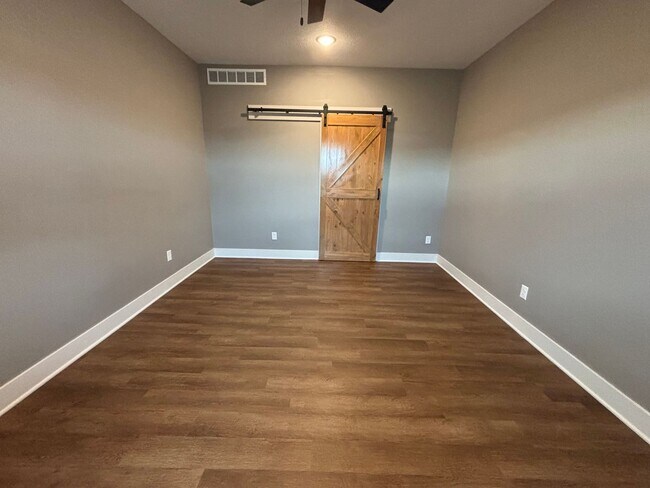 Foto del edificio - 4606 S Doris Ct