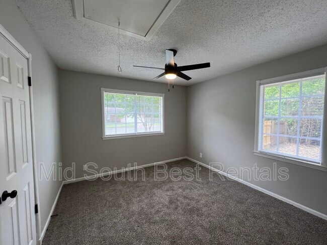 Building Photo - 4766 Judy Lynn Ave