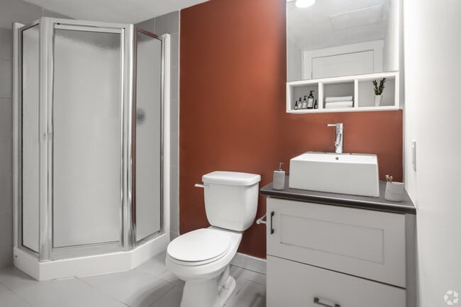 Building Photo - Mayfair Village South