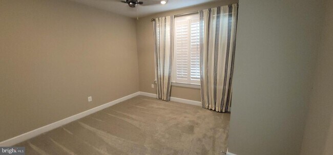 Foto del edificio - 37046 Seagrove Wy
