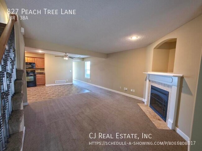 Foto del edificio - 827 SW Peach Tree Ln