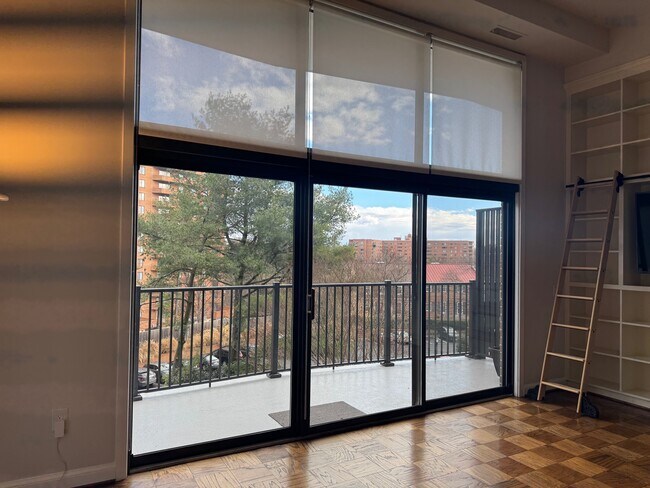 Foto del edificio - 3101 New Mexico Ave NW