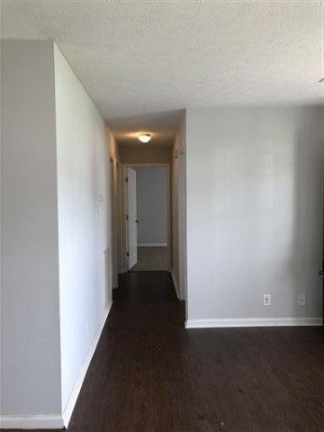 Foto del edificio - 1645 Hannibal Dr