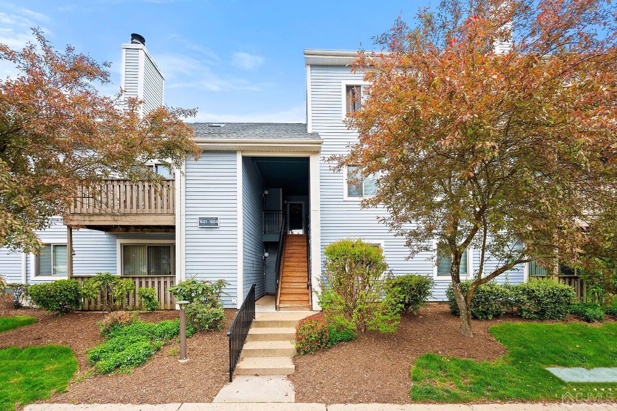 Primary Photo - 1604 Aspen Dr